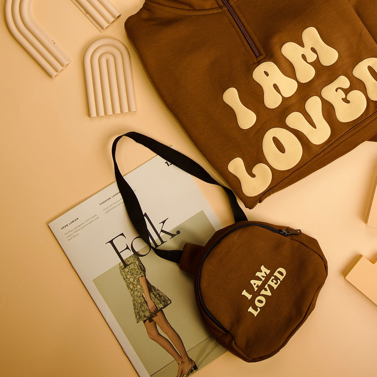I AM LOVED - BEIGE