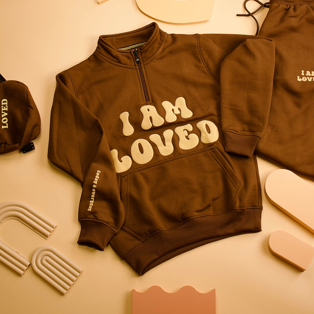 I AM LOVED - BEIGE